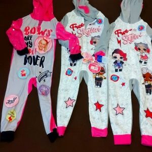 Bundle of Girls 4/5 pajamas New with tags